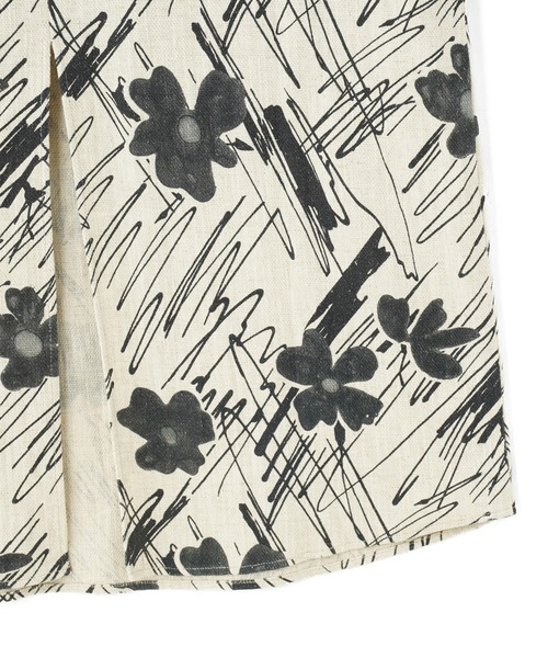 ROSE BUD(ローズバッド)の「ART PRINT LONG DRESS(ワンピース・レディース・ベージュ/ブルー/ブラック・ONE SIZE)」の10枚目の写真