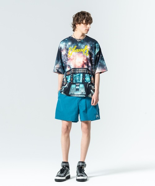 glamb(グラム)の「Cosmic Print T-Shirt / コズミックプリントTシャツ(Tシャツ/カットソー・メンズ・ブラック・S/M/L)」の9枚目の写真