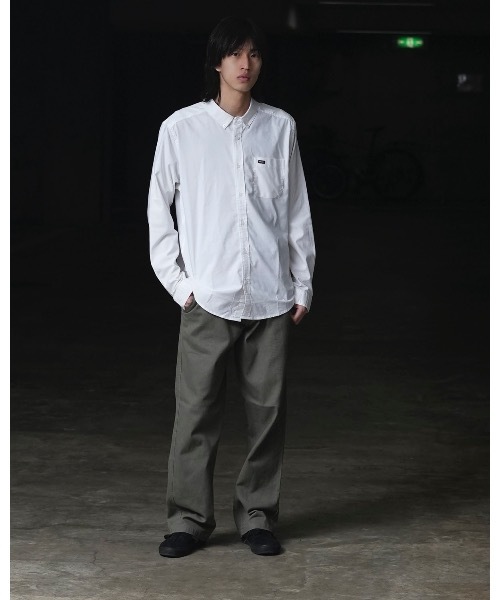 RVCA(ルーカ)の「RVCA メンズ THATLL DO STRETCH LS WOVEN 長袖シャツ 【2025年春夏モデル】/ルーカ胸ポケットワンポイントロングスリーブ長袖シャツ(シャツ/ブラウス・メンズ・ホワイト/ブルー・LARGE/MEDIUM/SMALL)」の10枚目の写真
