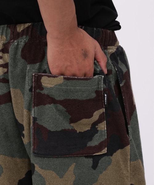 AVIREX（アヴィレックス）の「《直営店限定》PILE CAMO SHORTS / パイル カモ ショーツ / AVIREX / アヴィレックス（その他パンツ・メンズ・グリーン系カモフラージュ・XX-LARGE/X-LARGE/LARGE/MEDIUM）」の9枚目の写真
