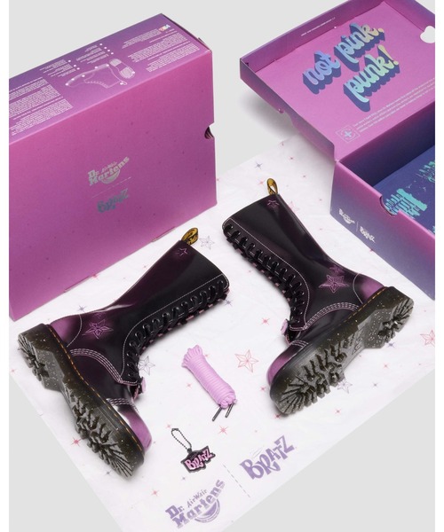 Dr. Martens（ドクターマーチン）の「Dr. Martens/ドクターマーチン 1B99 BEX BRATZ 14 ホール ブーツ 41784500（ブーツ・レディース・ブラック・UK3/UK4/UK6/UK5）」の2枚目の写真