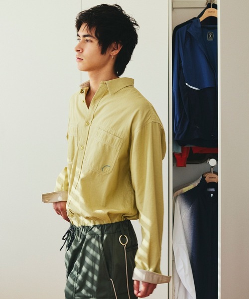 BAYFLOW（ベイフロー）の「スタンダードカラーシャツ[綿100％]（シャツ/ブラウス・メンズ・チャコールグレー/ホワイト/ブルー/イエロー・LARGE/MEDIUM）」の4枚目の写真