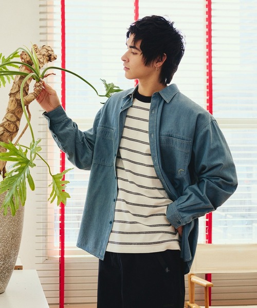 BAYFLOW（ベイフロー）の「スタンダードカラーシャツ[綿100％]（シャツ/ブラウス・メンズ・チャコールグレー/ホワイト/ブルー/イエロー・LARGE/MEDIUM）」の3枚目の写真