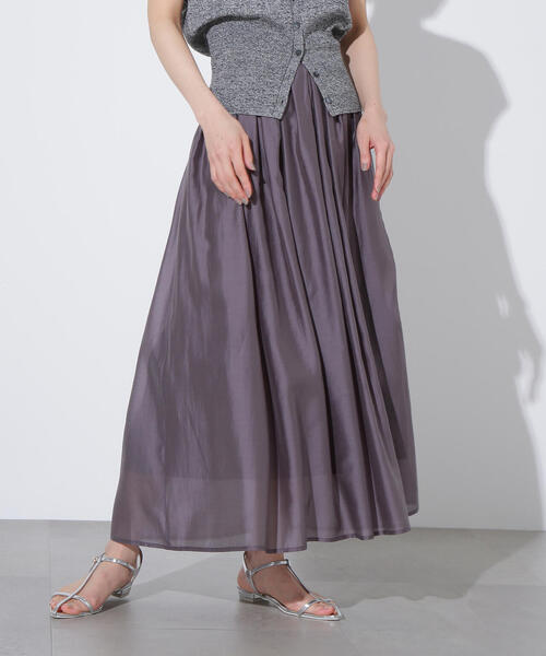 N.（N. Natural Beauty Basic）（エヌエヌナチュラルビューティーベーシック）の「シアーローンタックフレアスカート（スカート・レディース・チャコールグレー/ブルー/ライトベージュ・MEDIUM）」の4枚目の写真