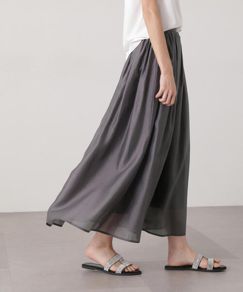 N.（N. Natural Beauty Basic）（エヌエヌナチュラルビューティーベーシック）の「シアーローンタックフレアスカート（スカート・レディース・チャコールグレー/ブルー/ライトベージュ・MEDIUM）」の11枚目の写真