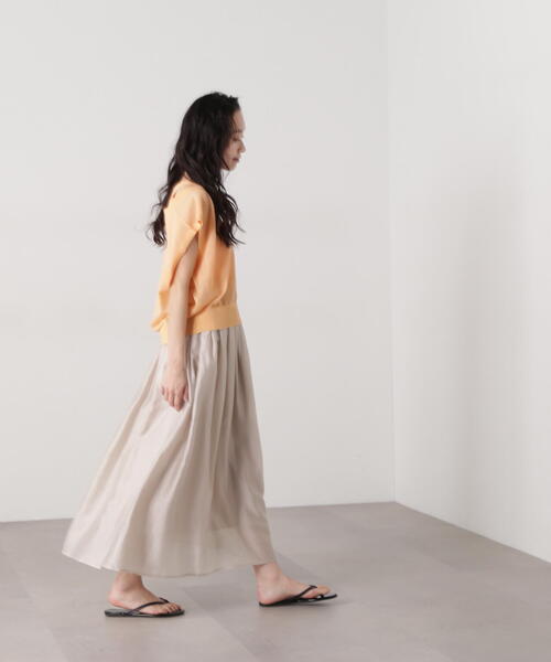 N.（N. Natural Beauty Basic）（エヌエヌナチュラルビューティーベーシック）の「シアーローンタックフレアスカート（スカート・レディース・チャコールグレー/ブルー/ライトベージュ・MEDIUM）」の18枚目の写真