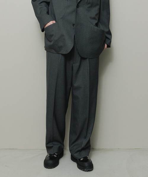 FARAH(ファーラー)の「BAL / FARAH WASHABLE WOOL WIDE TAPERED EASY PANT(スラックス・メンズ・ダークグレー/カーキ・36inch/32inch/30inch/34inch)」の3枚目の写真