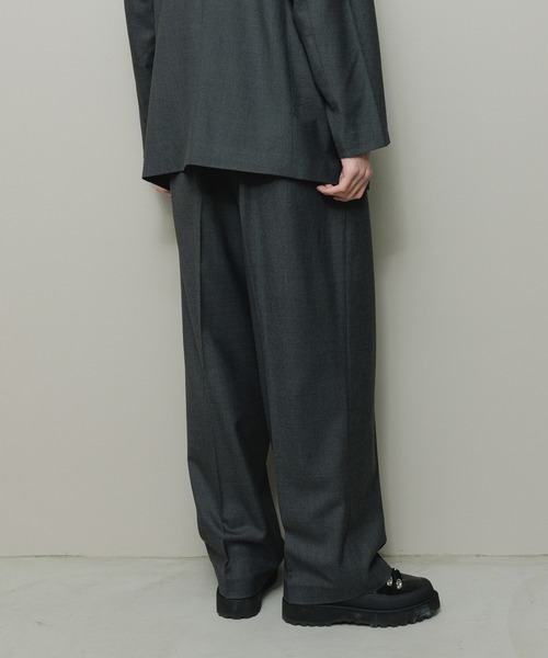 FARAH(ファーラー)の「BAL / FARAH WASHABLE WOOL WIDE TAPERED EASY PANT(スラックス・メンズ・ダークグレー/カーキ・36inch/32inch/30inch/34inch)」の4枚目の写真