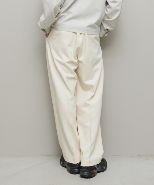 FARAH(ファーラー)の「BAL / FARAH WASHABLE WOOL WIDE TAPERED EASY PANT(スラックス・メンズ・ダークグレー/カーキ/クリーム・36inch/32inch/30inch/34inch)」の17枚目の写真