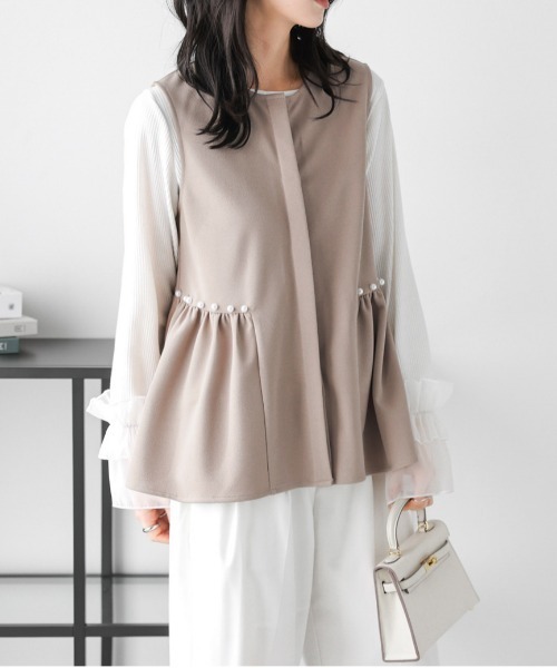 La-gemme（ラジェム）の「パールペプラムジレ（ベスト・レディース・ブラック/ベージュ・フリー）」の7枚目の写真