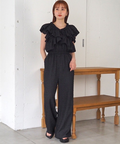 ✨美品✨　ウィークス オールインワン サロペット フリル　ブラック ✨美品✨ ウィークス オールインワン サロペット フリル