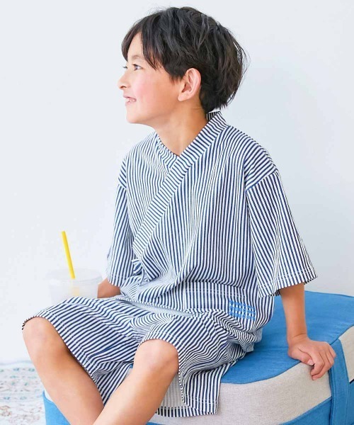 devirock(デビロック)の「すぽっと着られる 着心地やわらか 無地 おやすみ甚平(浴衣・キッズ・ブルーグレー/スミクロ/ネイビー/ライトグレー/ブルー系/ネイビー系・100cm/110cm/120cm/130cm/140cm/150cm/160cm)」の6枚目の写真