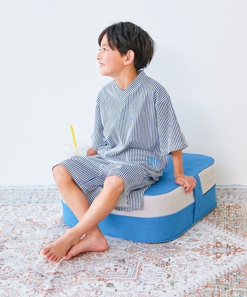 devirock(デビロック)の「すぽっと着られる 着心地やわらか 無地 おやすみ甚平(浴衣・キッズ・ブルーグレー/スミクロ/ネイビー/ライトグレー/ブルー系/ネイビー系・100cm/110cm/120cm/130cm/140cm/150cm/160cm)」の14枚目の写真