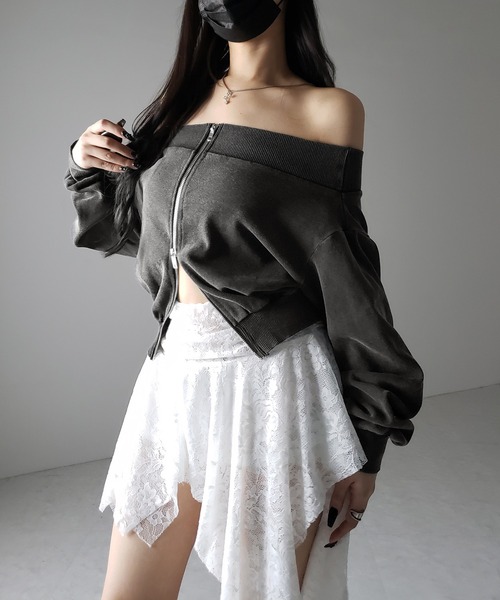 me+em select（ミームセレクト）の「※※【 ２color 】ダブルジップピグメントオフショルスウェットトップス ／ double zip pigment off shoulder sweat tops（その他トップス・レディース・ブルー/グレー・FREE）」の13枚目の写真