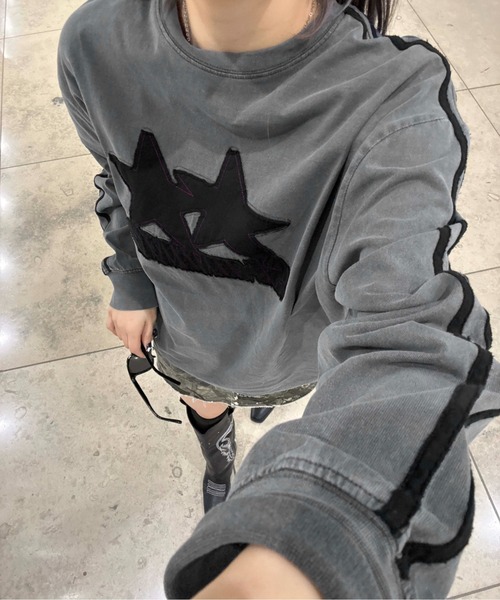 sedacle(セダクル)の「アップリケドローコードロンT(Tシャツ/カットソー・レディース・チャコールグレー/ボルドー/ベージュ・LARGE/MEDIUM/SMALL)」の2枚目の写真