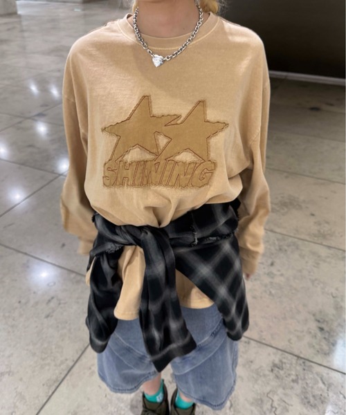 sedacle(セダクル)の「アップリケドローコードロンT(Tシャツ/カットソー・レディース・チャコールグレー/ボルドー/ベージュ・LARGE/MEDIUM/SMALL)」の19枚目の写真