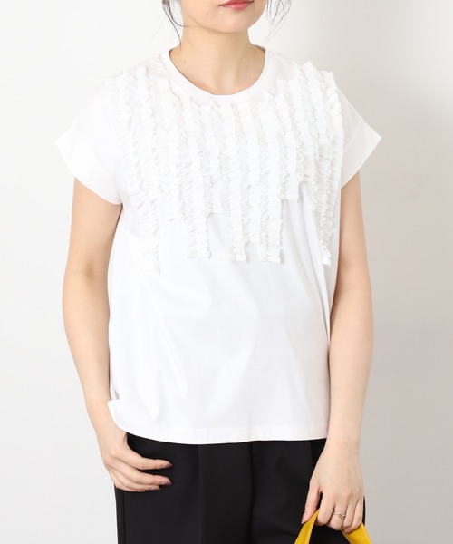 EGLANTINE(エグランティーヌ)の「EGLANTINE シフォンフリル付き半袖カットソー(Tシャツ/カットソー・レディース・ブラック/オフホワイト/ライトベージュ/レッド/グレー・40/38)」の20枚目の写真