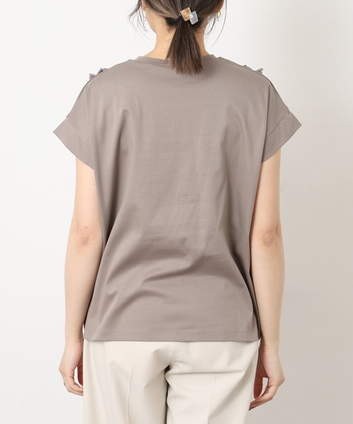 EGLANTINE(エグランティーヌ)の「EGLANTINE シフォンフリル付き半袖カットソー(Tシャツ/カットソー・レディース・ブラック/オフホワイト/ライトベージュ/レッド/グレー・40/38)」の10枚目の写真