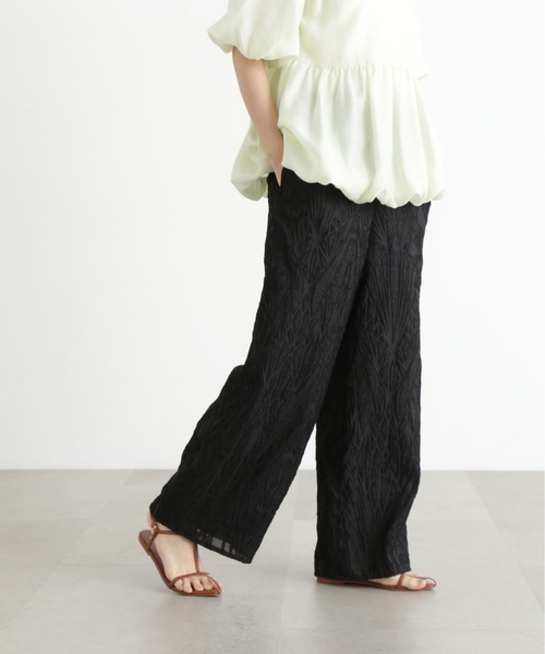 N.（N. Natural Beauty Basic）（エヌエヌナチュラルビューティーベーシック）の「カットジャガードイージーパンツ（その他パンツ・レディース・オフホワイト/ブラック・MEDIUM）」の9枚目の写真