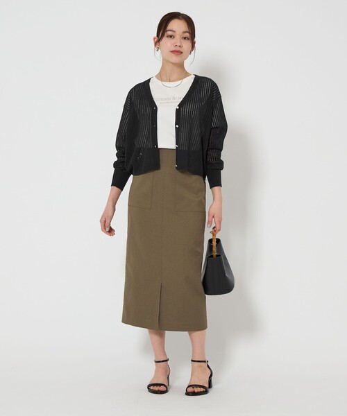 green label relaxing（グリーンレーベルリラクシング）の「シャーリー ハリヌキ Vネック ニット カーディガン -ウォッシャブル-（カーディガン/ボレロ・レディース・ブラック/ホワイト/ダークブラウン/コバルトブルー・FREE）」の10枚目の写真