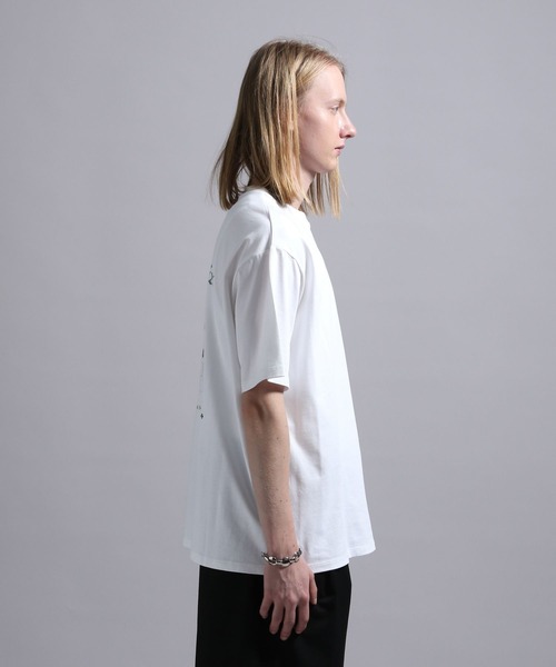 BLAYMORE（ブレイモア）の「【BLAYMORE】Nostalgia Back Graphic T / 花 コレクションTシャツ バックプリント（Tシャツ/カットソー・メンズ・ブラック/ホワイト・S/M）」の9枚目の写真