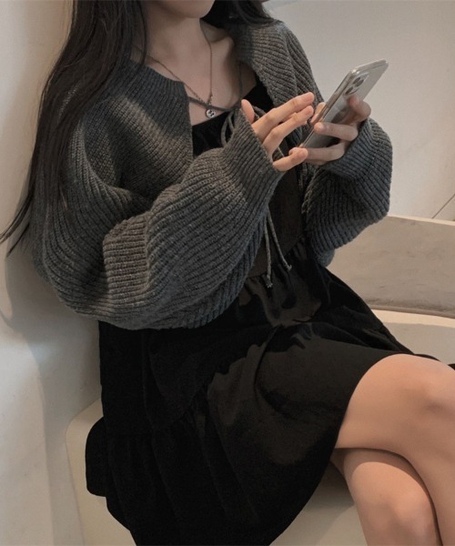 Vipoa(ヴィポア)の「ミニキャミワンピース(ワンピース・レディース・ホワイト/ブラック・FREE)」の12枚目の写真