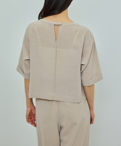 ROPE'（ロペ）の「【WEB・一部店舗限定】リネンライクアウトシームプルオーバーブラウス/洗える（シャツ/ブラウス・レディース・ベージュ系その他2/グレー・FREE）」の5枚目の写真