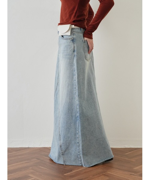 Bargiee(バージー)の「ロングデニムスカート(スカート・レディース・ブラック/インディゴブルー/ホワイト・SMALL/MEDIUM)」の10枚目の写真