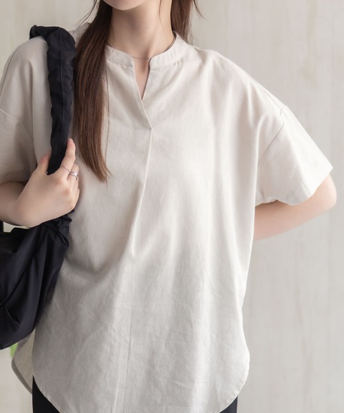 HusHusH（ハッシュアッシュ）の「HusHusH 麻混スキッパーブラウス（シャツ/ブラウス・レディース・グレイッシュベージュ/ブラック/コーラルピンク・M/L）」の6枚目の写真