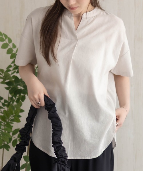 HusHusH（ハッシュアッシュ）の「HusHusH 麻混スキッパーブラウス（シャツ/ブラウス・レディース・グレイッシュベージュ/ブラック/コーラルピンク・M/L）」の5枚目の写真