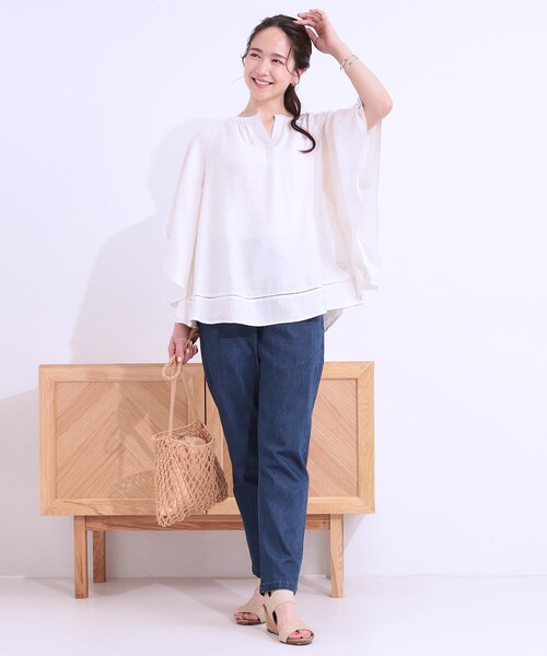 SHOO・LA・RUE(シューラルー)の「【洗える/ひんやり】涼しく体型カバー お袖フレア ドレープブラウス(シャツ/ブラウス・レディース・アイボリー/ブラック/オリーブ/イエロー系その他/チャコールグレー/グリーン系・01/02/03/04)」の17枚目の写真