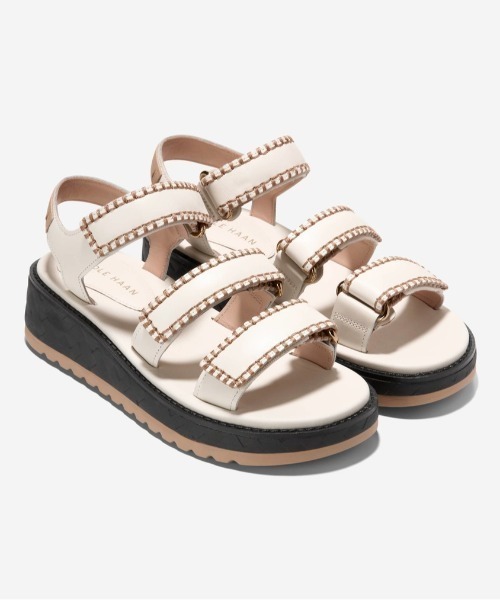 COLE HAAN（コールハーン）の「グランドプロ デイリン ウェッジ トリプル ストラップ サンダル womens（サンダル・レディース・ホワイト・5.5/6/6.5/7/7.5）」の2枚目の写真