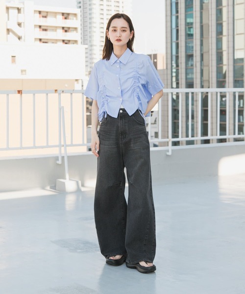 SENSE OF PLACE by URBAN RESEARCH（センスオブプレイスバイアーバンリサーチ）の「クロップドシャーリングシャツ(半袖)（シャツ/ブラウス・レディース・イエロー系その他/グレー系その他/ブルー系その他・ONE）」の11枚目の写真