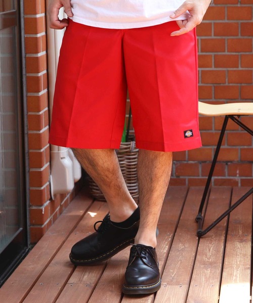 Dickies（ディッキーズ）の「Dickies 13インチポケットワークショーツ（チノパンツ・メンズ・ブラック/ホワイト/カーキ/モスグリーン/グリーン/ピンク/レッド/ブラウン/ブルー/オレンジ/イエロー/ネイビー/パープル/ベージュ/チャコールグレー・28inch/36inch/34inch/30inch/32inch）」の14枚目の写真