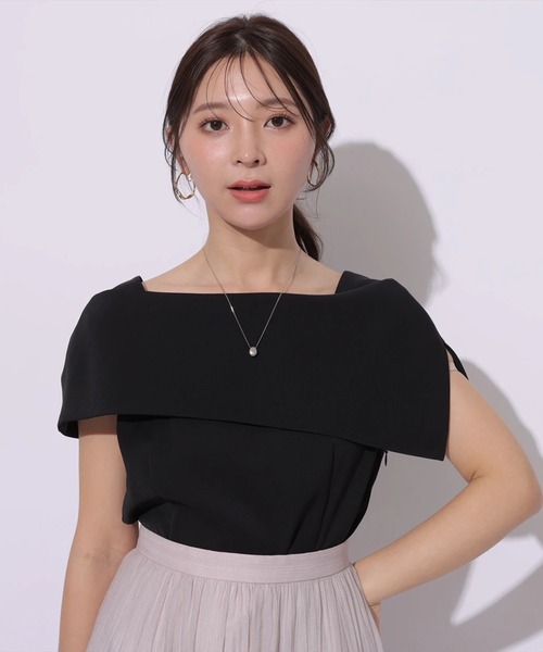 Apuweiser-riche（アプワイザーリッシェ）の「アシメオフネックブラウス（シャツ/ブラウス・レディース・ピンクベージュ/ブラック/ブラック系その他/ホワイト・1/2）」の11枚目の写真