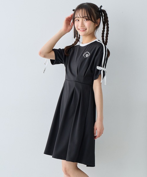 Amourire girl（アムリールガール）の「袖ライン リボンワンピース（ワンピース・キッズ・ブラック/ネイビー・140cm/150cm/160cm）」の13枚目の写真