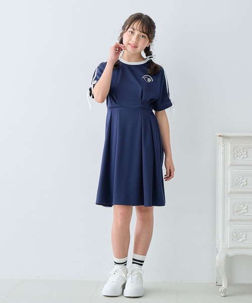 Amourire girl（アムリールガール）の「袖ライン リボンワンピース（ワンピース・キッズ・ブラック/ネイビー・140cm/150cm/160cm）」の11枚目の写真