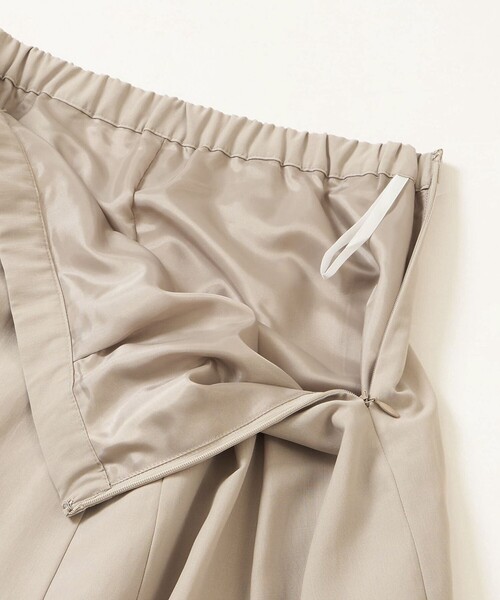 amaca(アマカ)の「シャルマンダンガリーフレアスカート(スカート・レディース・ネイビー/ベージュ・38/40/36)」の8枚目の写真