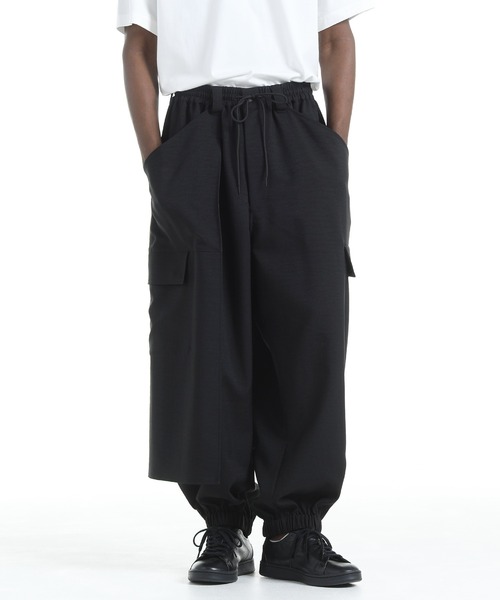 Y-3（ワイスリー）の「Y-3 SPORT UNIFORM CUFFED CARGO PANTS（カーゴパンツ・メンズ・ブラック・X-SMALL/SMALL/MEDIUM/LARGE/X-LARGE）」の2枚目の写真