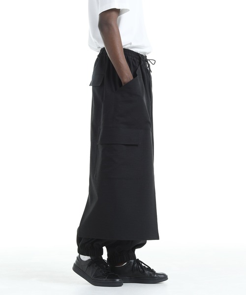 Y-3（ワイスリー）の「Y-3 SPORT UNIFORM CUFFED CARGO PANTS（カーゴパンツ・メンズ・ブラック・X-SMALL/SMALL/MEDIUM/LARGE/X-LARGE）」の3枚目の写真