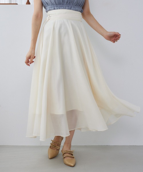 mysty woman（ミスティウーマン）の「ダブルベルトフレアスカート　573063（スカート・レディース・オフホワイト/グレー/ブラック・FREE）」の2枚目の写真
