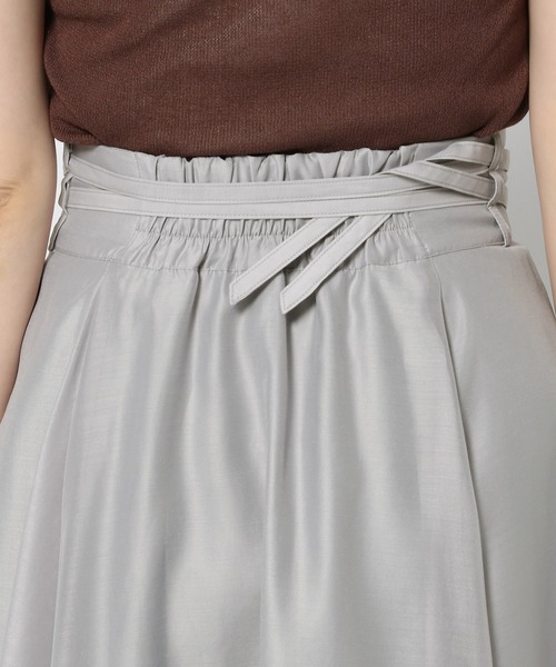 mysty woman（ミスティウーマン）の「ダブルベルトフレアスカート　573063（スカート・レディース・オフホワイト/グレー/ブラック・FREE）」の11枚目の写真