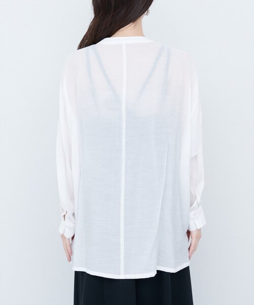 natural couture（ナチュラルクチュール）の「【WEB限定】バンドカラーサイドスリットシアーシャツ（シャツ/ブラウス・レディース・イエロー/ピンク/オフホワイト/ブルー/チャコールグレー/ライトベージュ・FREE）」の14枚目の写真