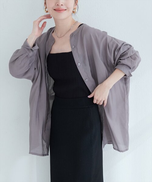 natural couture（ナチュラルクチュール）の「【WEB限定】バンドカラーサイドスリットシアーシャツ（シャツ/ブラウス・レディース・イエロー/ピンク/オフホワイト/ブルー/チャコールグレー/ライトベージュ・FREE）」の18枚目の写真