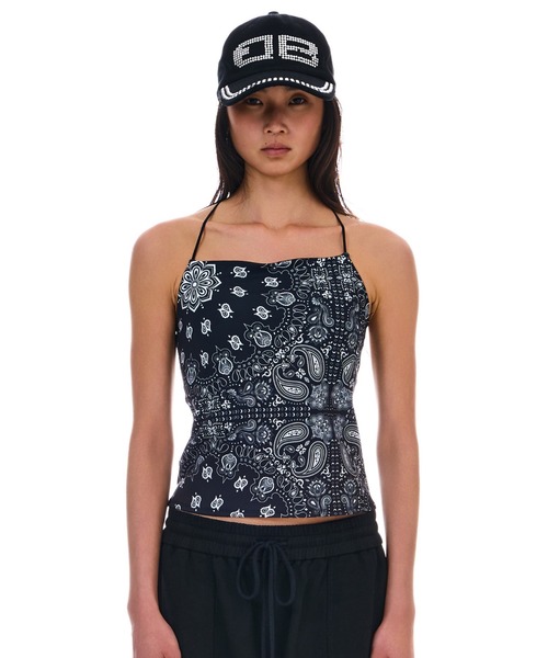 BEEDEN(ビーデン)の「BACK OPEN THIN STRAP CAMI(キャミソール・レディース・ブラック/ブラック系その他/ホワイト系その他・FREE)」の3枚目の写真
