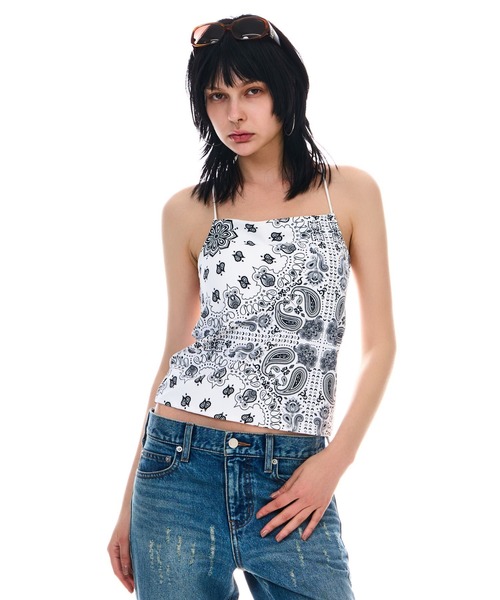 BEEDEN(ビーデン)の「BACK OPEN THIN STRAP CAMI(キャミソール・レディース・ブラック/ブラック系その他/ホワイト系その他・FREE)」の7枚目の写真