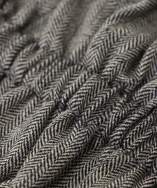 TITE IN THE STORE（ティテ　インザ　ストア）の「【VERSEAU/ヴェルソー】バルーンドレープキャミ（シャツ/ブラウス・レディース・オフホワイト/チャコールグレー・38）」の16枚目の写真