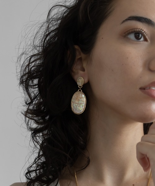 セール】ナチュラルシェルドロップピアス（ピアス（両耳用