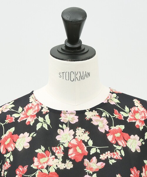 N°21 花柄半袖シャツ N°21 - フラワーオープンカラーシャツ FLORAL DESIGN OPEN COLLAR