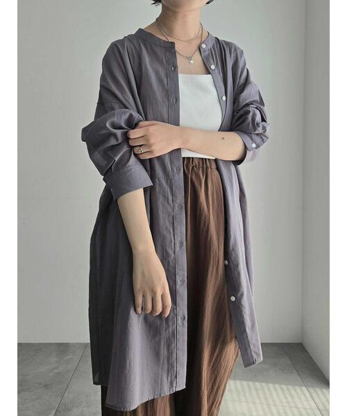 SM2（エスエムツー）の「シアーバンドカラーシャツ（シャツ/ブラウス・レディース・ブルー/オフホワイト/チャコールグレー/オレンジ・F）」の3枚目の写真